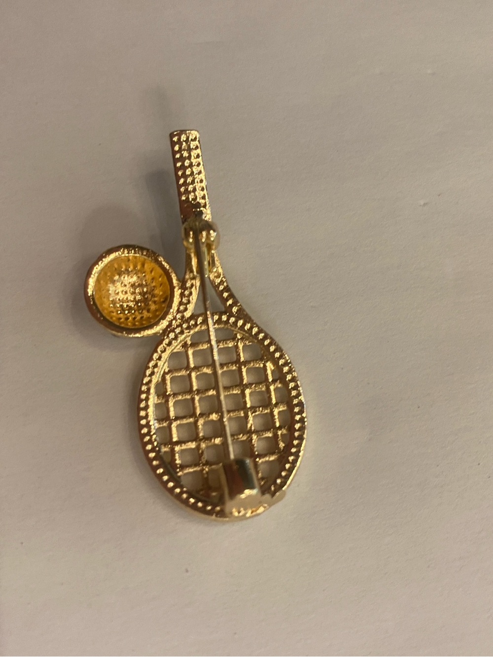 Tennis Racket Ball Brooch Pin New - Picture 5 of 5